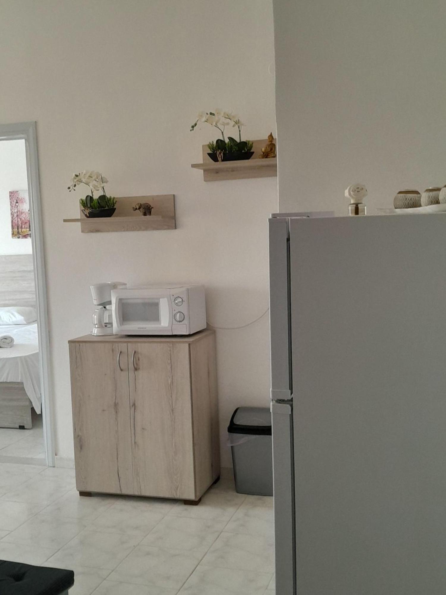 Sun Beach Apartments In Chania 09 11 외부 사진